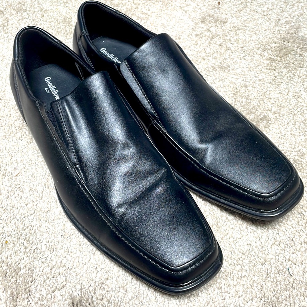 Good fellow loafers in black slip ins size 11 comfortable